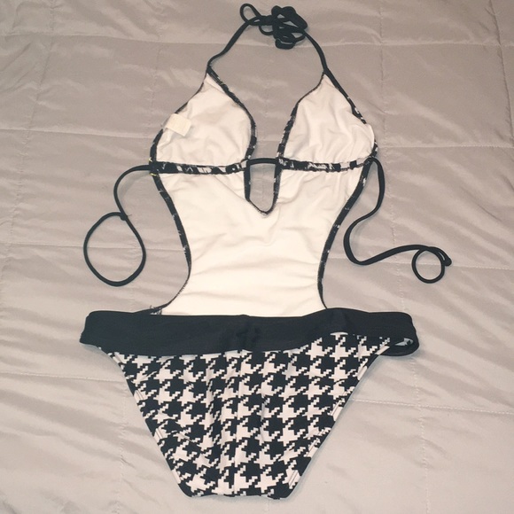 Split Sequined Monokini - Picture 3 of 4